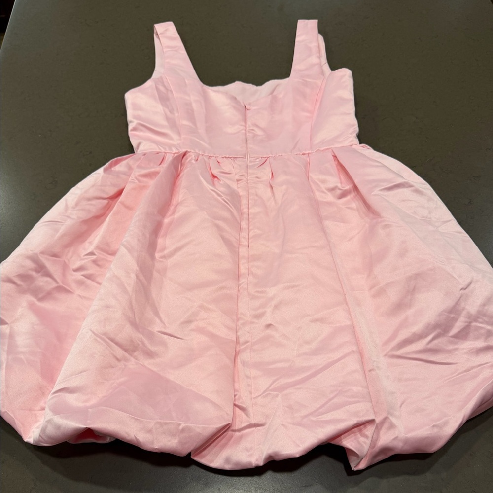 Lulu’s Regal Cutie Light Pink Satin Square Neck Bubble-Hem Mini Dress Sz:L - Picture 9 of 12
